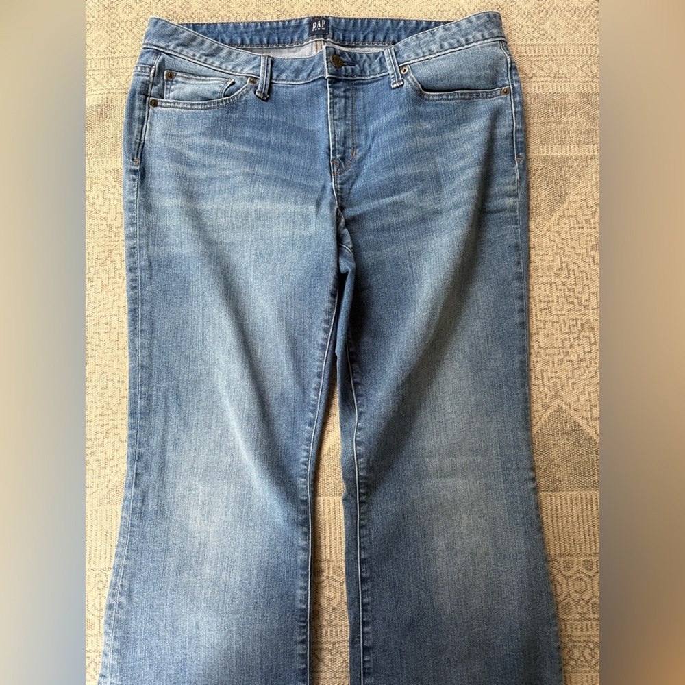 Gap Long and Lean jean, 32L
